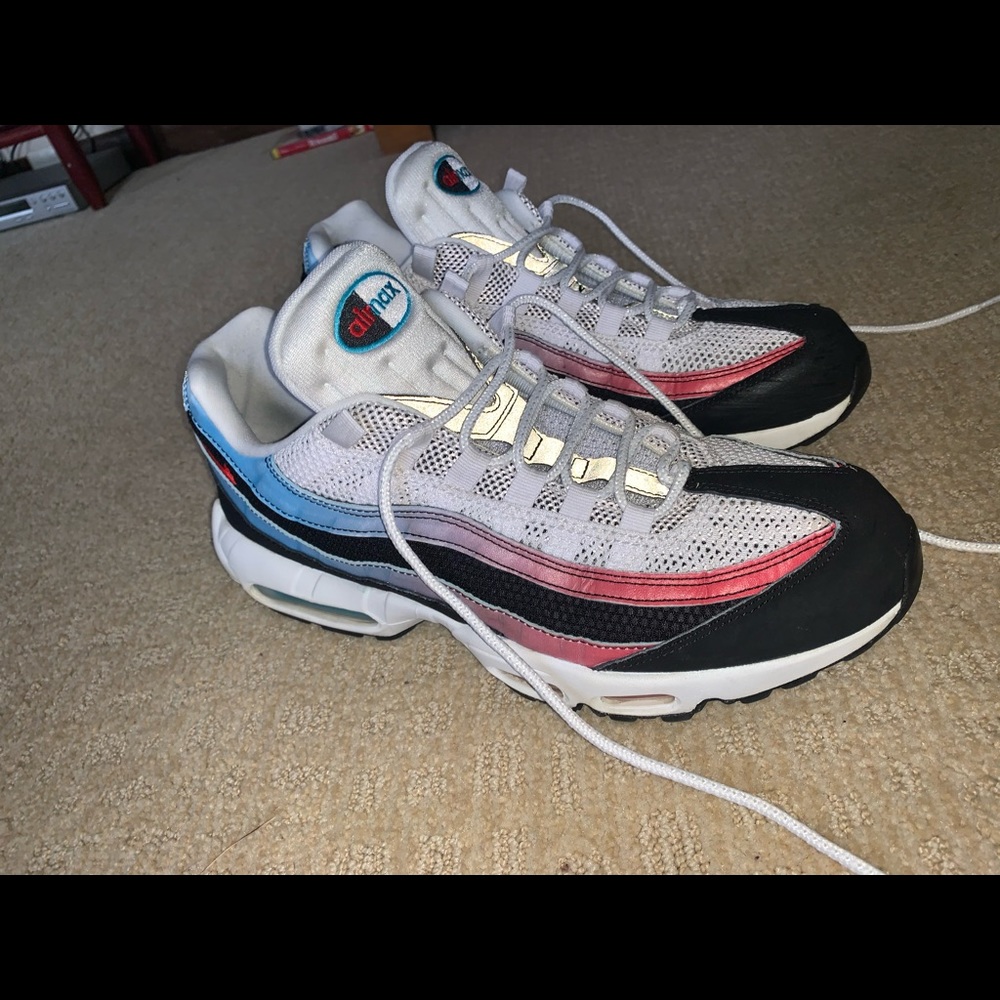 Men’s Airmax 95s size 10.5